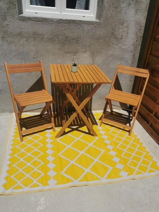 De 30m2 Pour 2 Personnes Venaco * Venaco (Corsica)